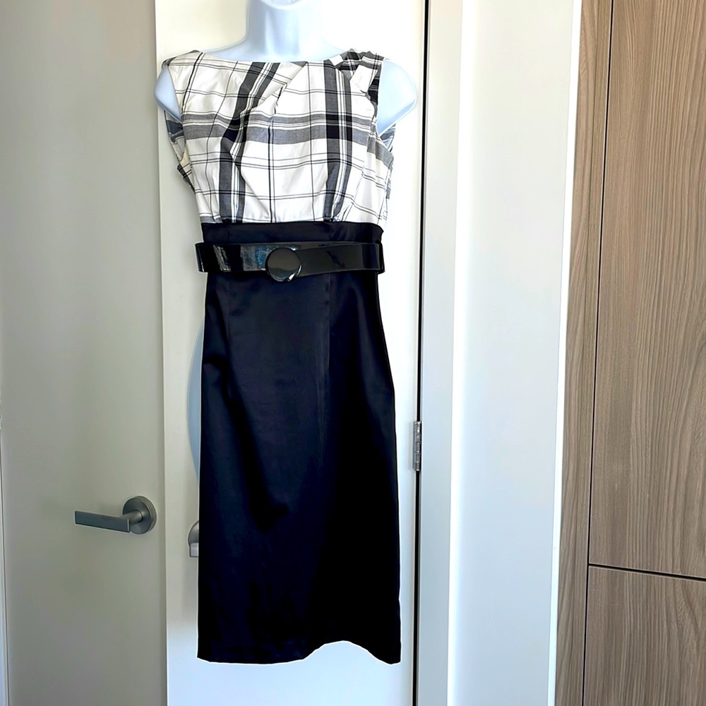 Le Chateau Dress Size XXS